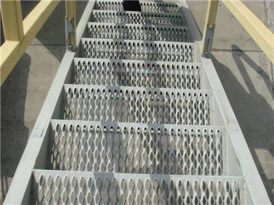 楼梯钢格板
