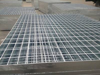 平台钢格板案例